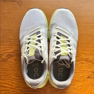 On Running Women's Shoes - Gray and Yellow